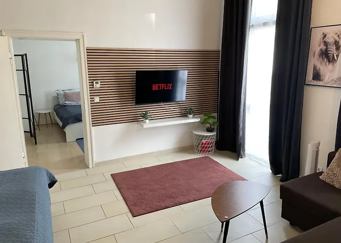 Schoenes Mitten In Der Stadt Iii * Koblenz (Rhineland-Palatinate)