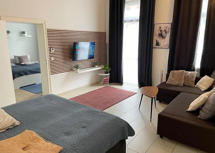 Schoenes Mitten In Der Stadt Iii